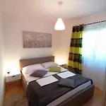 Two-bedroom In Lxxxviii * Crikvenica