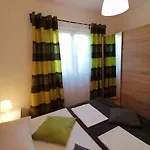 Two-bedroom In Lxxxviii *