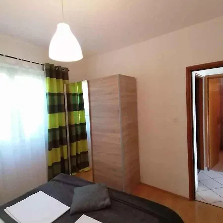 Two-bedroom In Lxxxviii شقة *