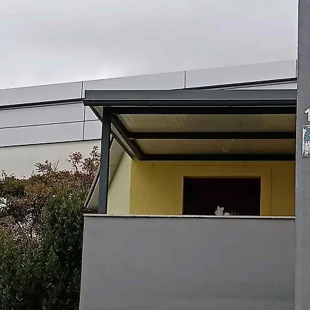 Two-bedroom In Lxxxviii Crikvenica