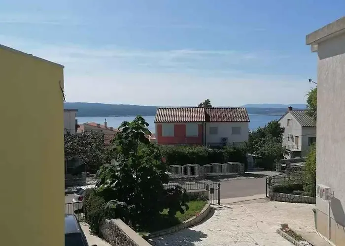 Two-bedroom In Lxxxviii * Crikvenica